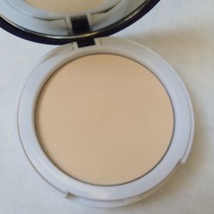 DISCONT'D Paula's Choice Powder Porcelain Fair NEW